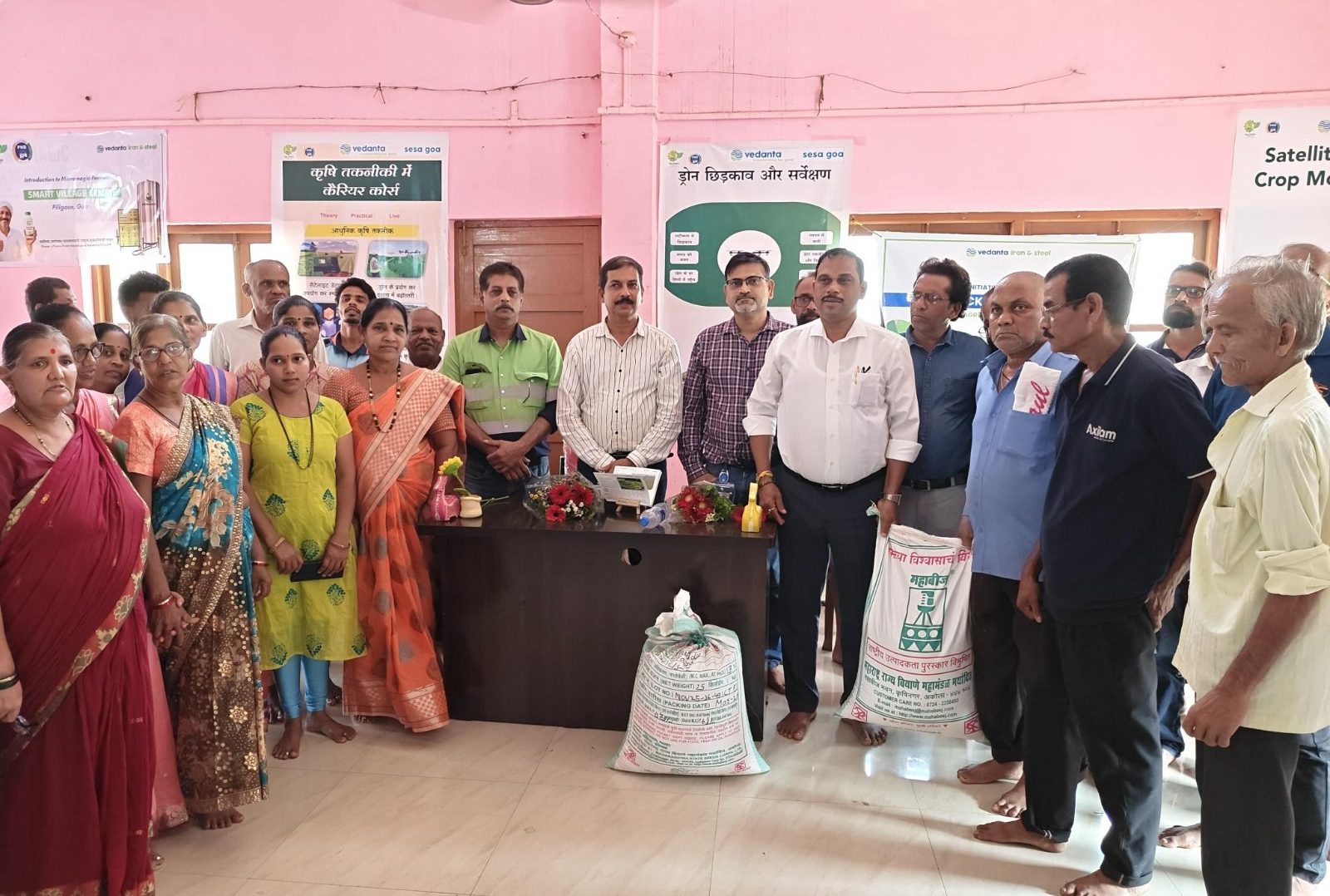 VISL Iron Ore Goa strengthens sustainable agriculture through  ‘Back to Farming’ initiative in Piligao